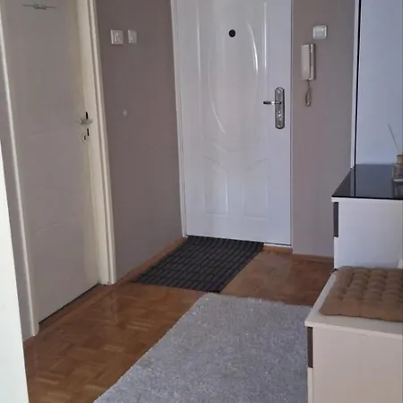 Centar Ljubavi Lägenhet Kruševac Exteriör bild