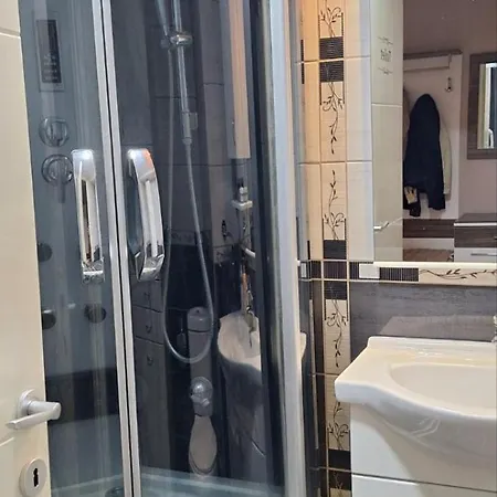 Centar Ljubavi Lägenhet Kruševac Exteriör bild
